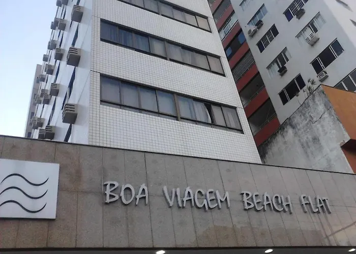 Lindo Apartamento Com Piscina A 100M Do Mar