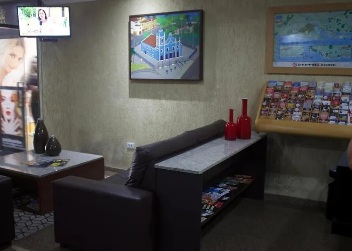 Lindo Apartamento Com Piscina A 100M Do Mar